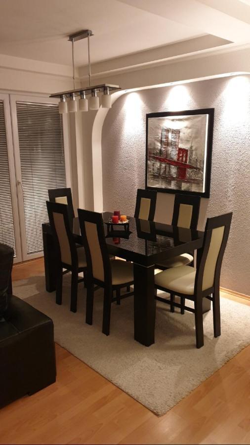 Brand New Apt In City Center بيتولا المظهر الخارجي الصورة